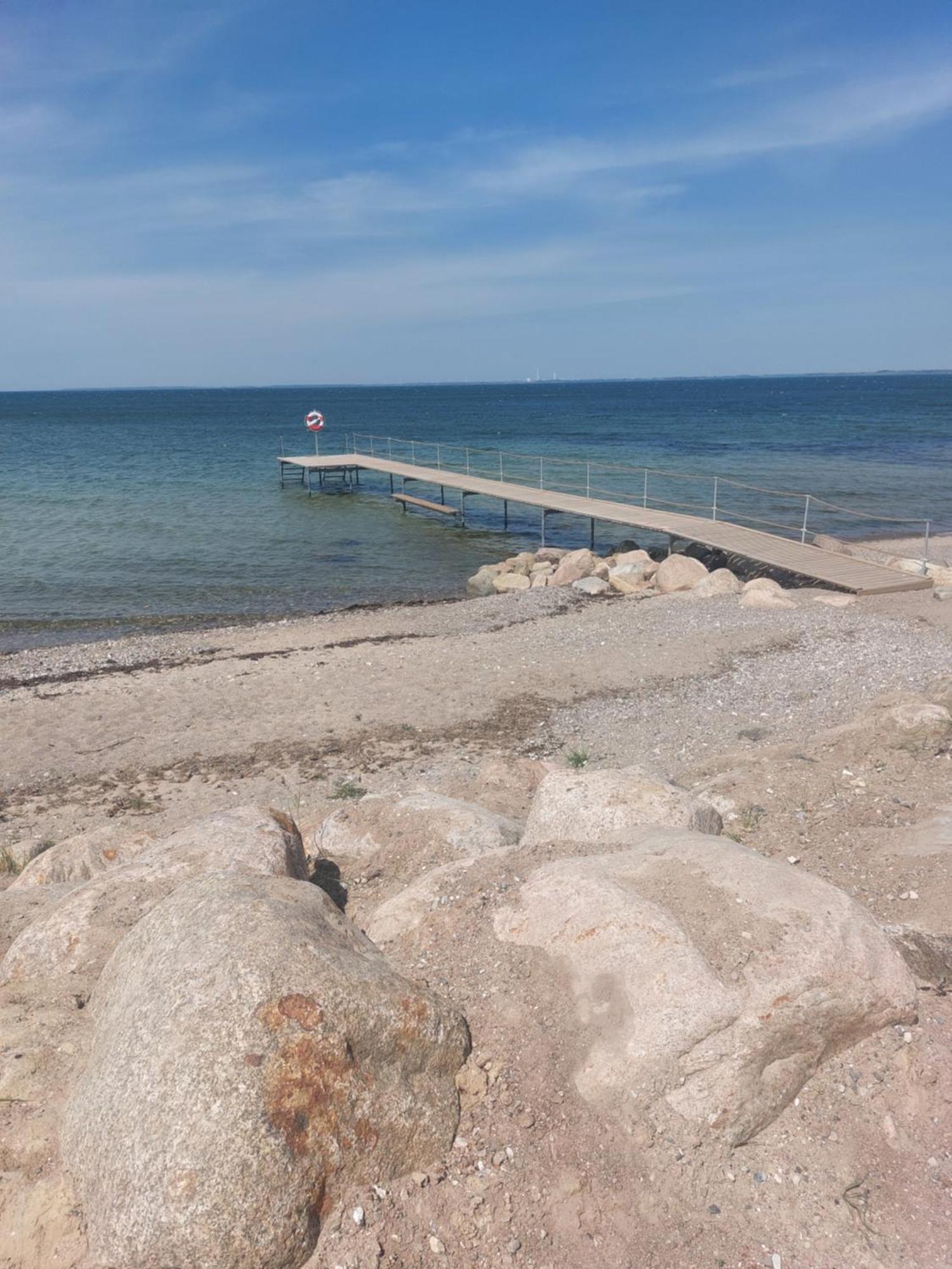 Strandvejen 52, * Reersø